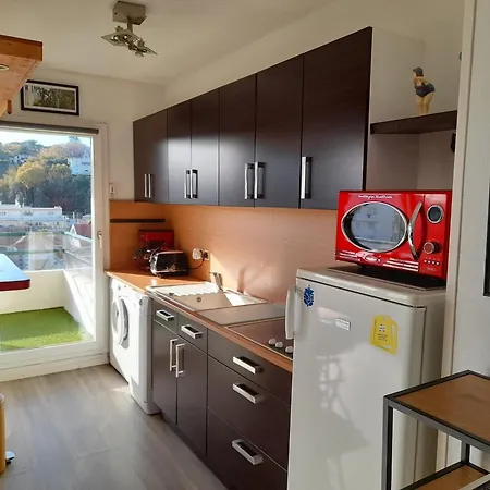 : T2 Calme Avec Balcon, Proche Et Centre, Parking Inclus - Fr-1-319-589 * Arcachón